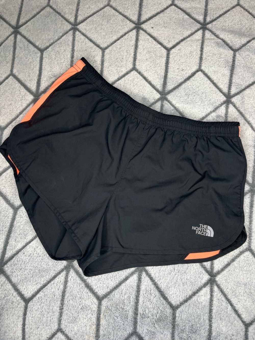 The North Face Flight Series Black Coral Running Athletic Shorts W